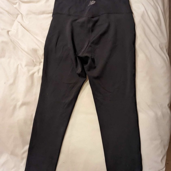 New balance legging medium - Picture 2 of 2